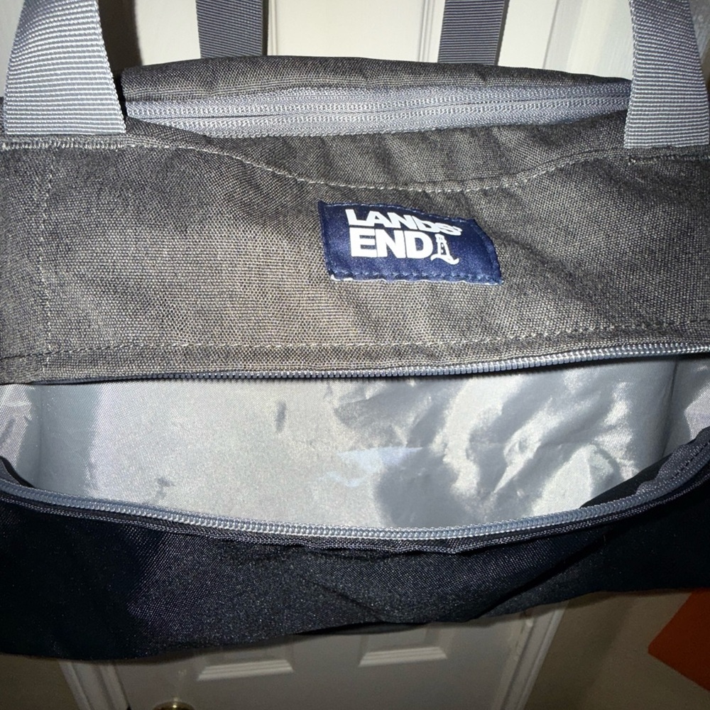 Lands End Small All Purpose Travel Duffle Bag - Picture 2 of 7